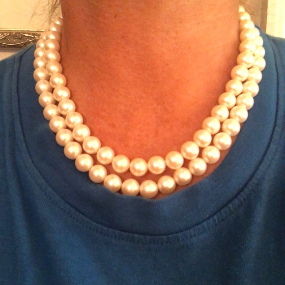 💕double strands of faux pearls - Picture 4 of 4